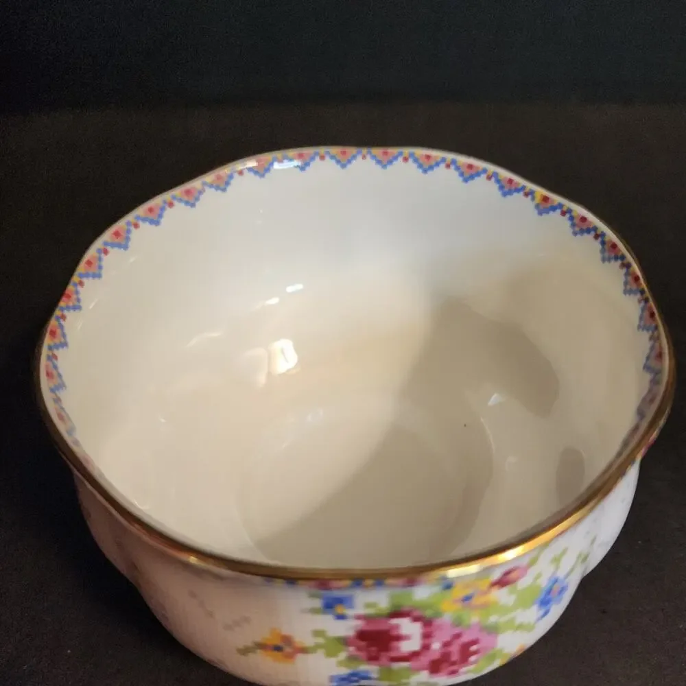 Royal Albert vtg royal